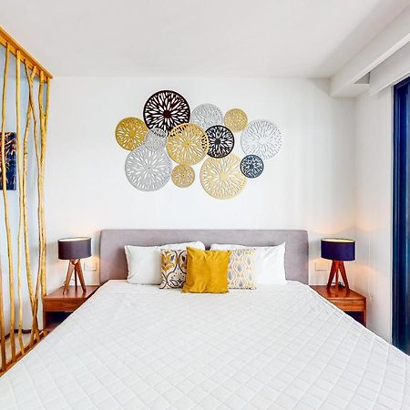 Menesse Midtown 2 Unit 208 Hotel Плая дел Кармен Екстериор снимка