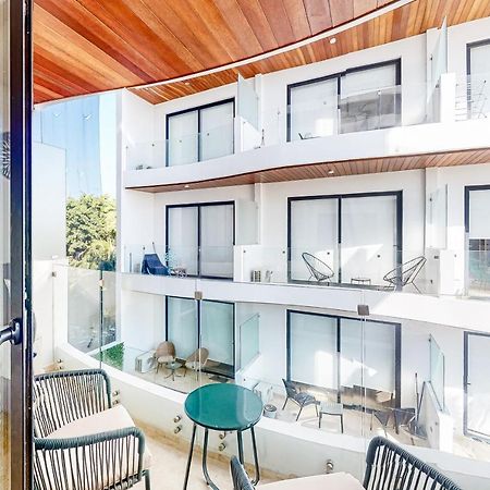Menesse Midtown 2 Unit 208 Hotel Плая дел Кармен Екстериор снимка