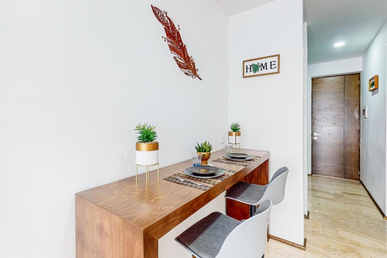 Menesse Midtown 2 Unit 208 Hotel Плая дел Кармен Екстериор снимка