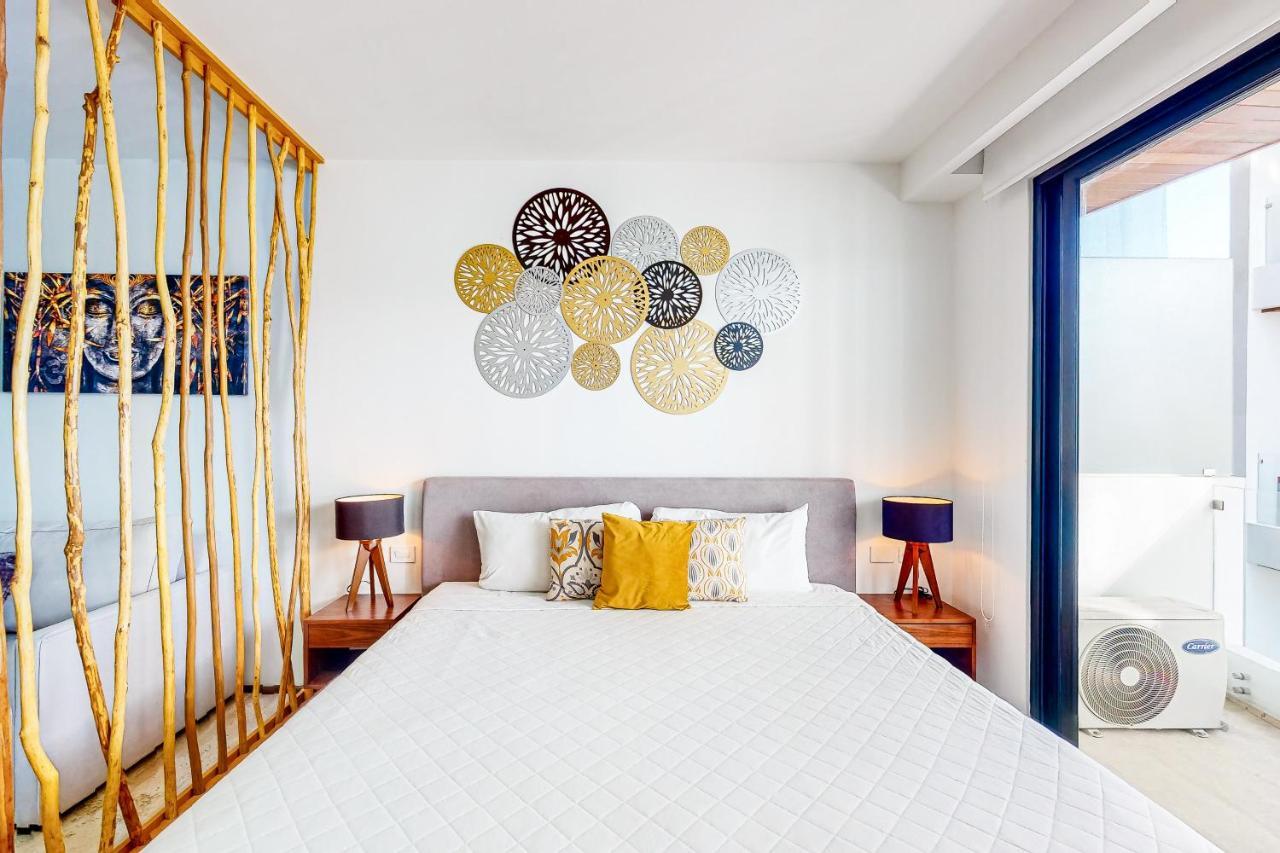 Menesse Midtown 2 Unit 208 Hotel Плая дел Кармен Екстериор снимка