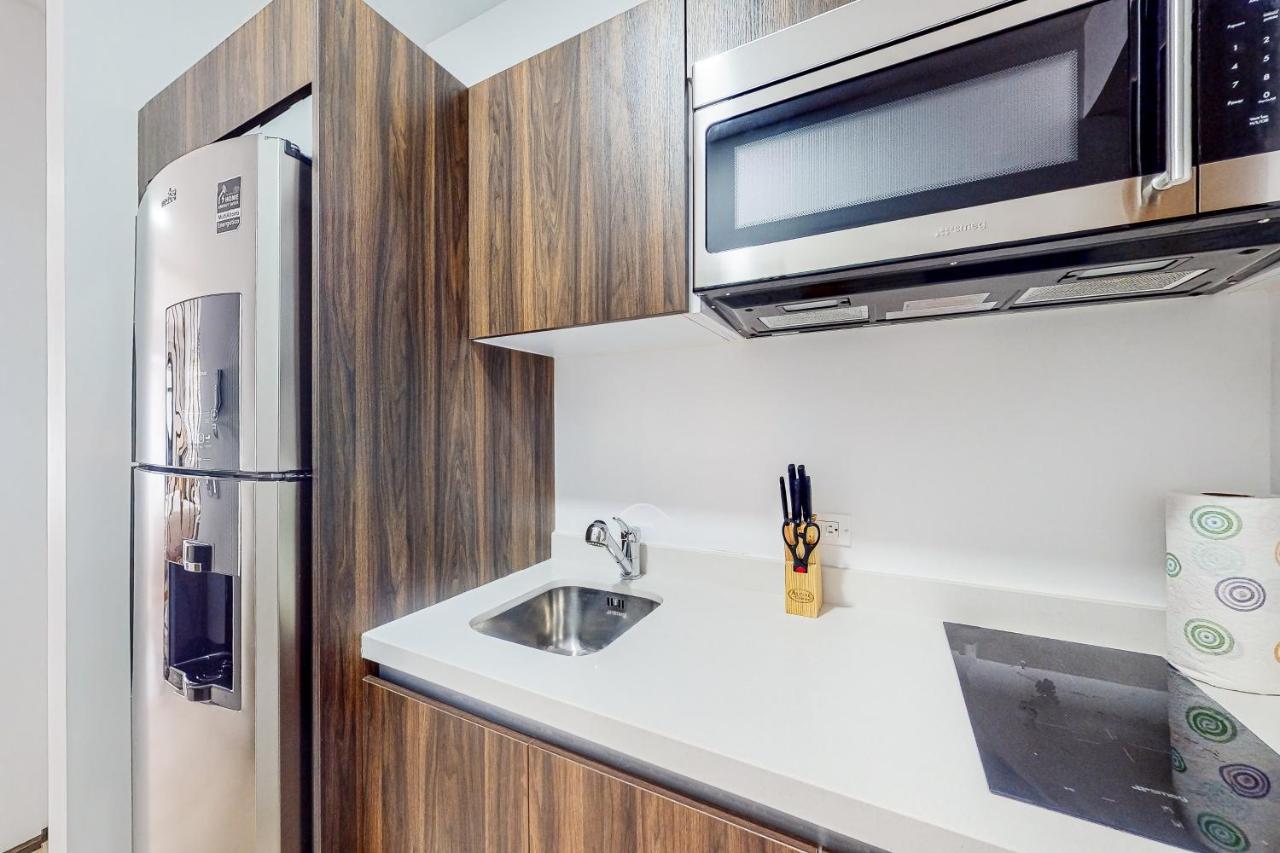 Menesse Midtown 2 Unit 208 Hotel Плая дел Кармен Екстериор снимка